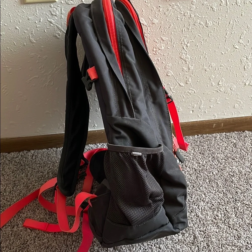 The North Face Borealis Backpack - Picture 6 of 13